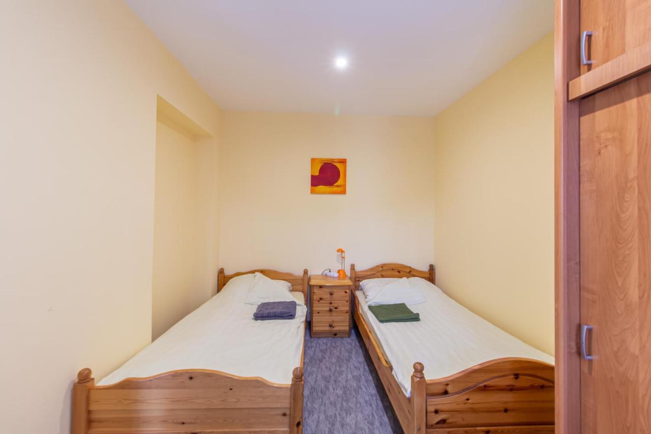 Deli Terasz A Apartman Free Parking, Self-Check-In Anytime Győr Exteriör bild